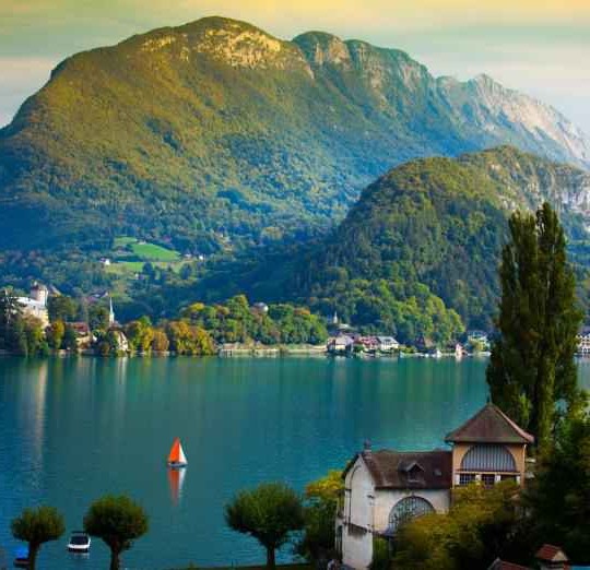 l'opportunité de voler au-dessus du lac d'annecy