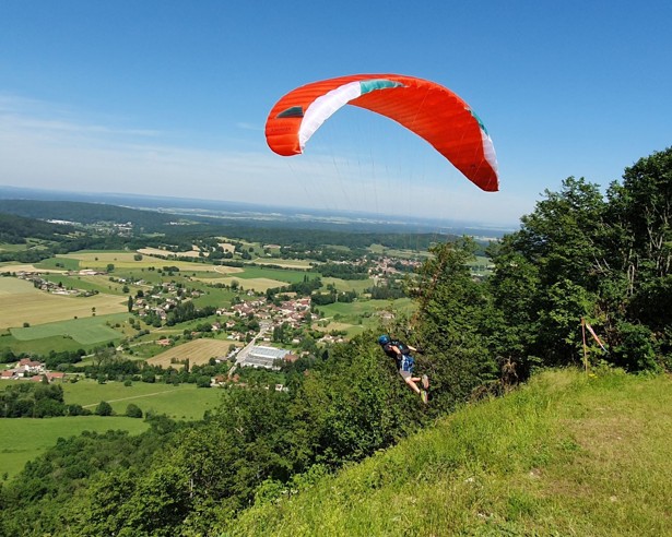 baptême de parapente et vol biplace jura