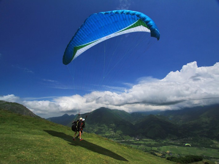 bapteme parapente dans les pyrenées